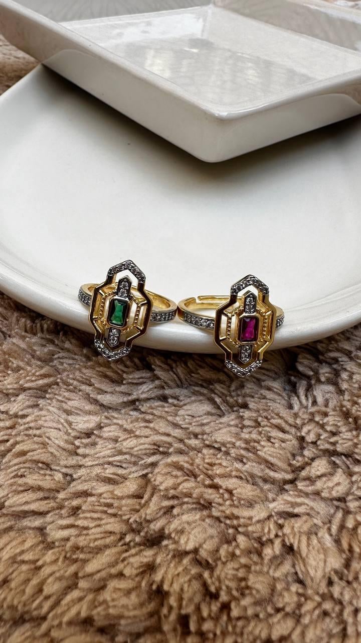 Pembe - Yeşil Baget Taşlı Otantik Yüzük