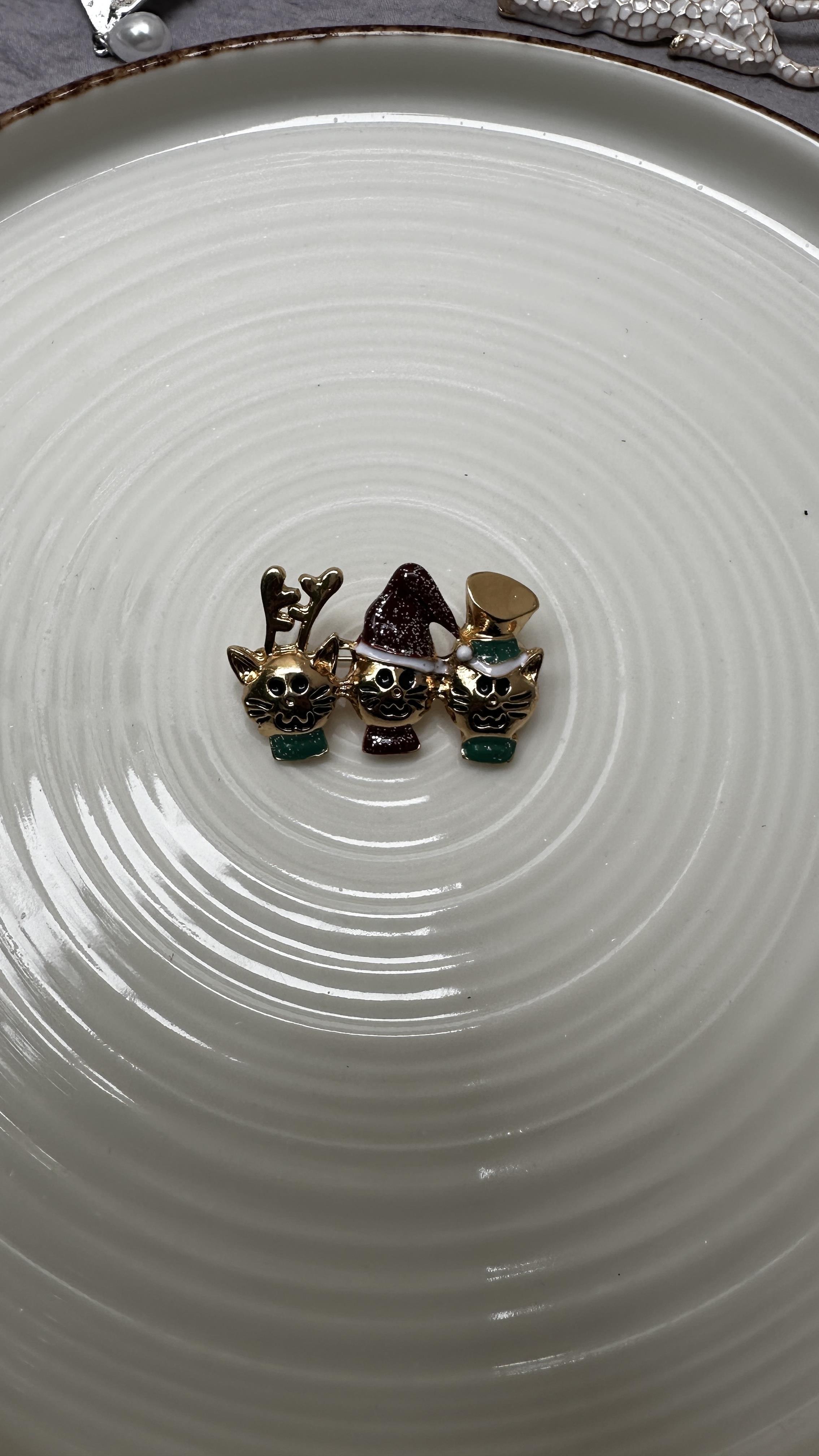 Renkli Üçlü Kedicik Broş