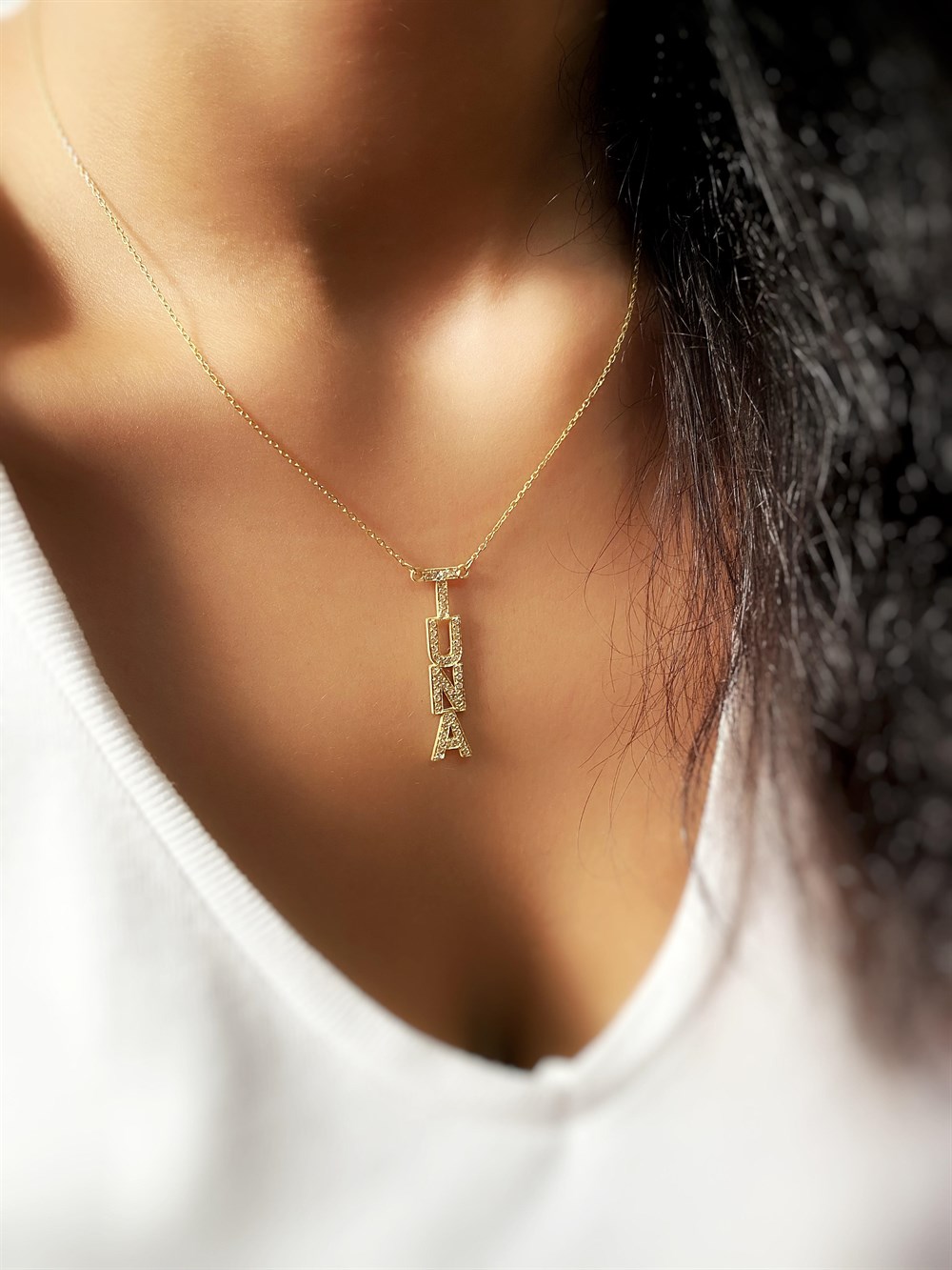 Taşlı Dikey İsim Gümüş Kolye