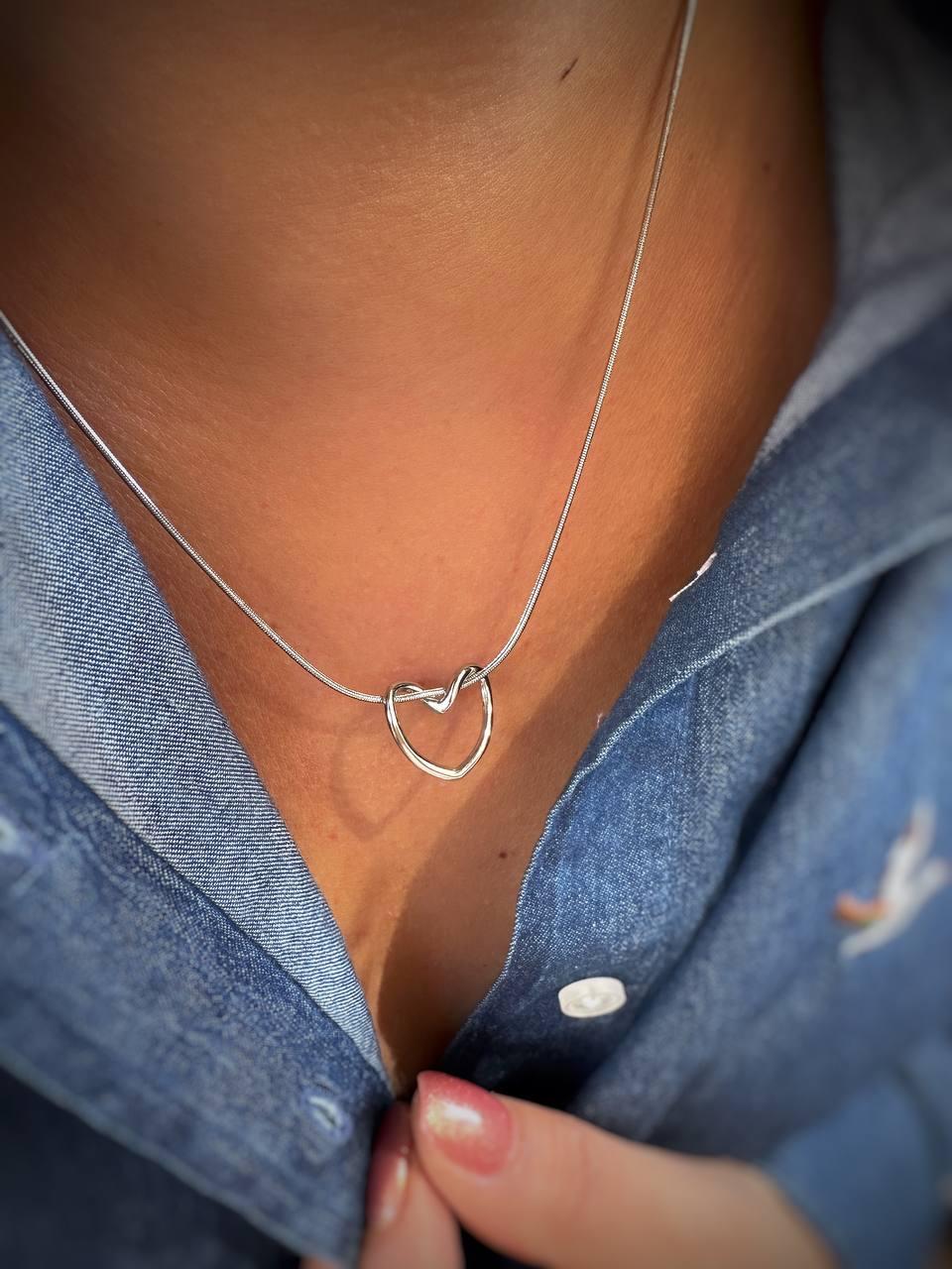 Tel İşçilik Kalp Çelik Kolye