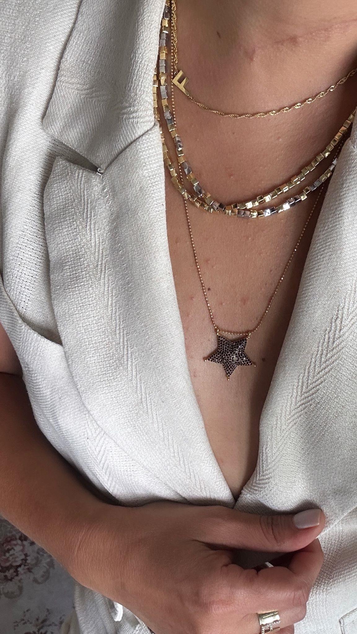 Topçuk Zincirli Siyah Yıldız Gümüş Kolye