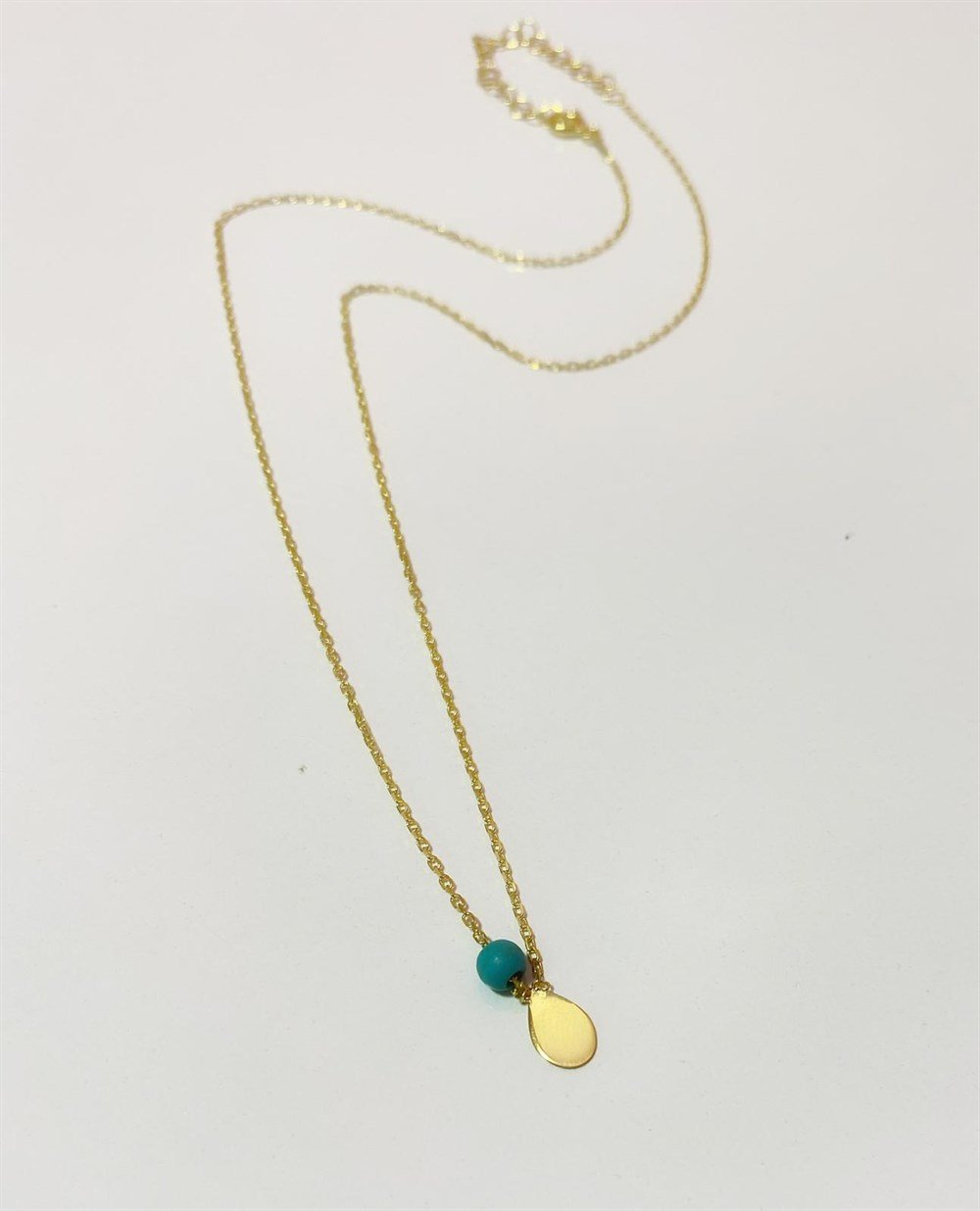 Turkuaz Taşlı Minik Damla Gümüş Kolye