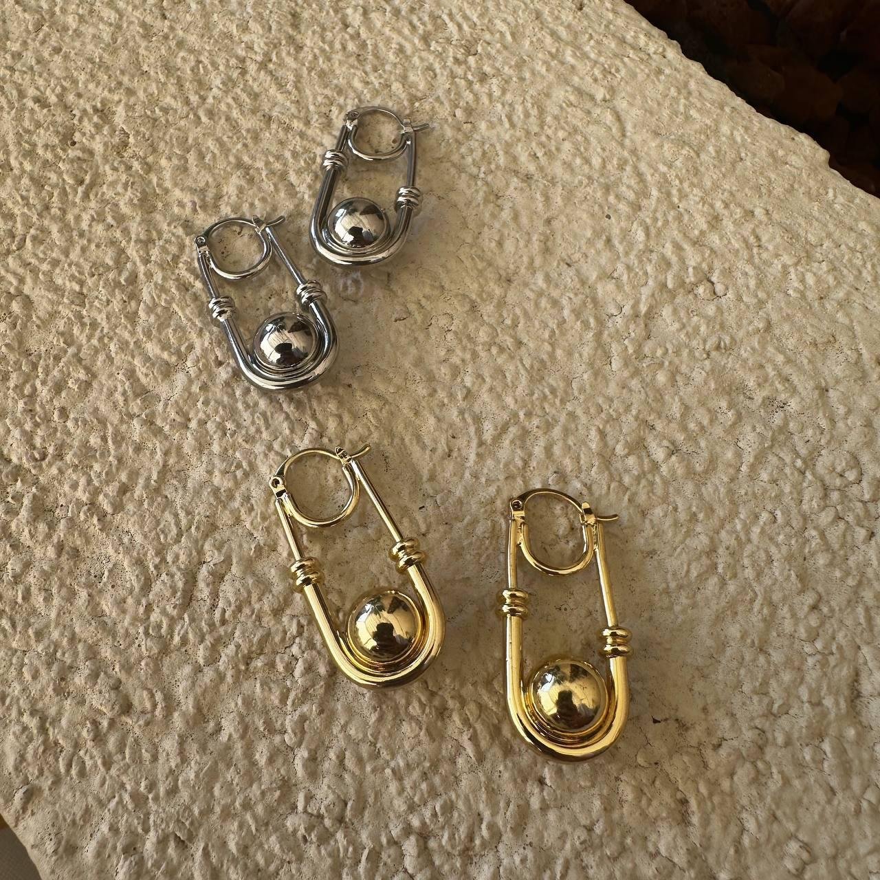 VİP Özel Seri Oval Top Detay Çelik Küpe