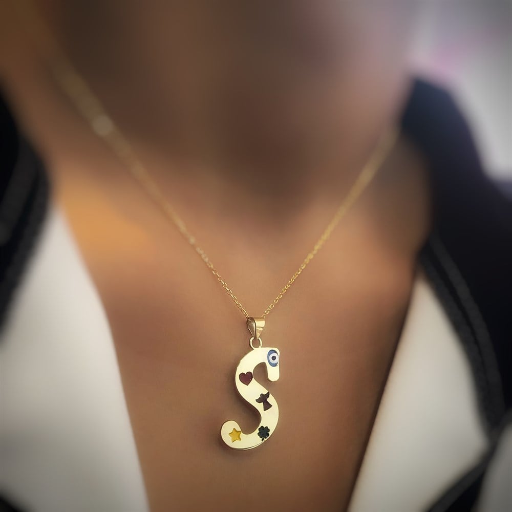 Yeni Tasarım Şans Harfli Gümüş Kolye