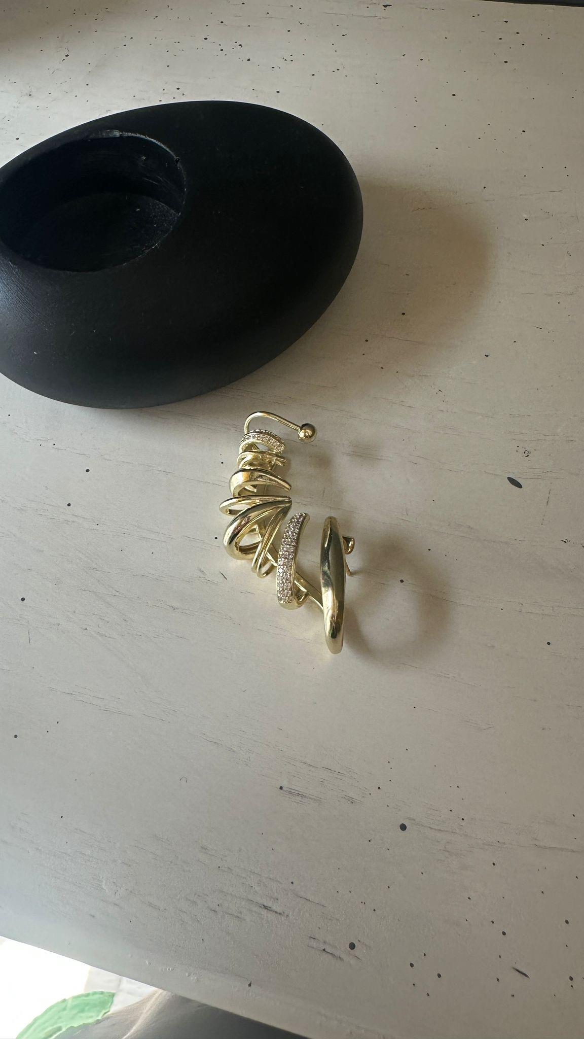 Zirkon Taşlı Çoklu Görünüm Kıkırdak Küpe