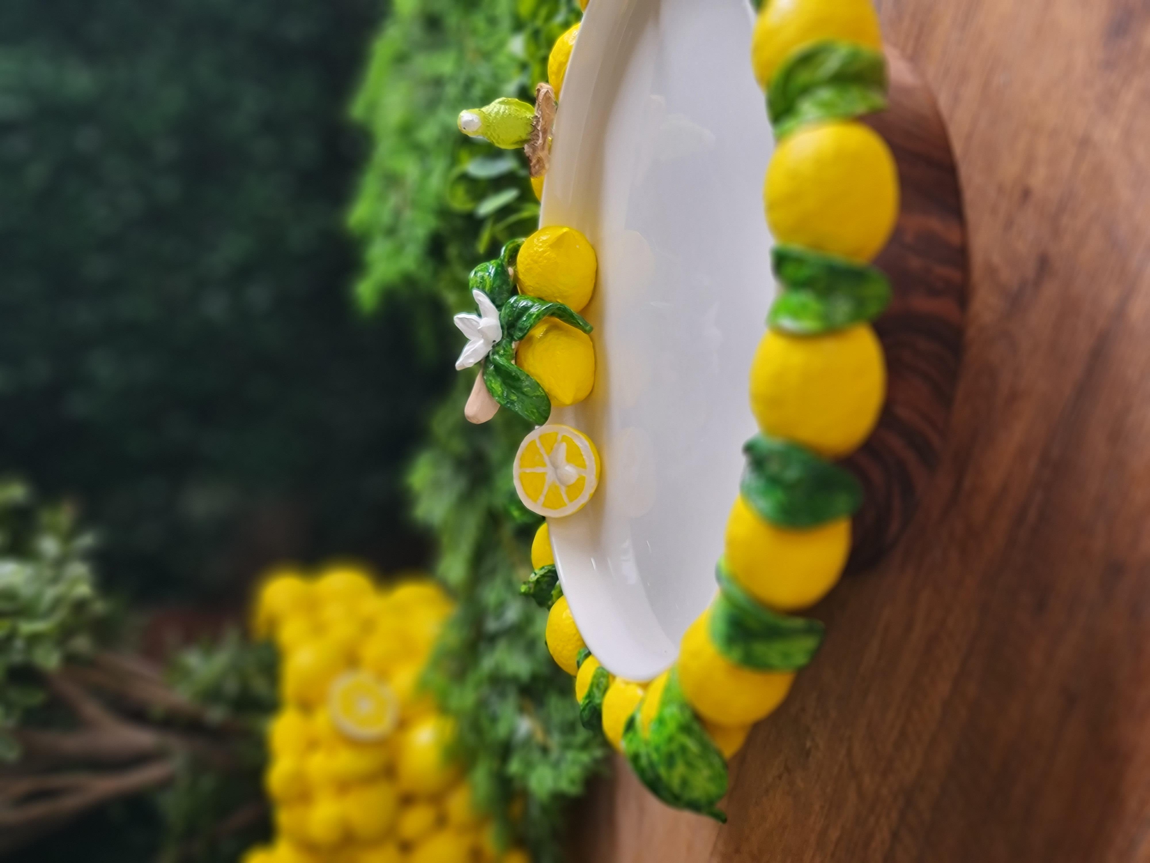 Ahşap ayaklı limonlu stand 28 cm