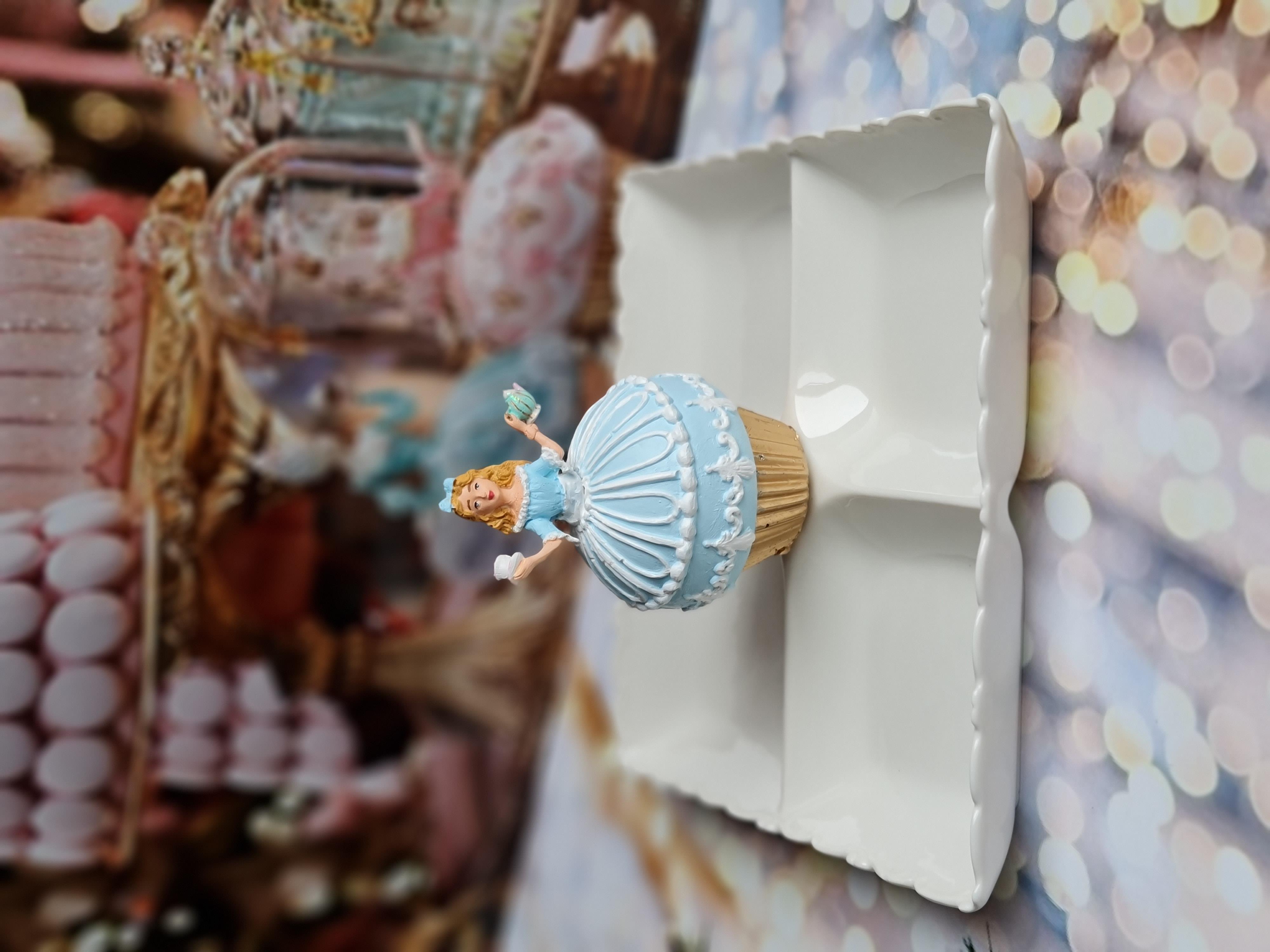 Alice Cup Cake 4 bölmeli tabak