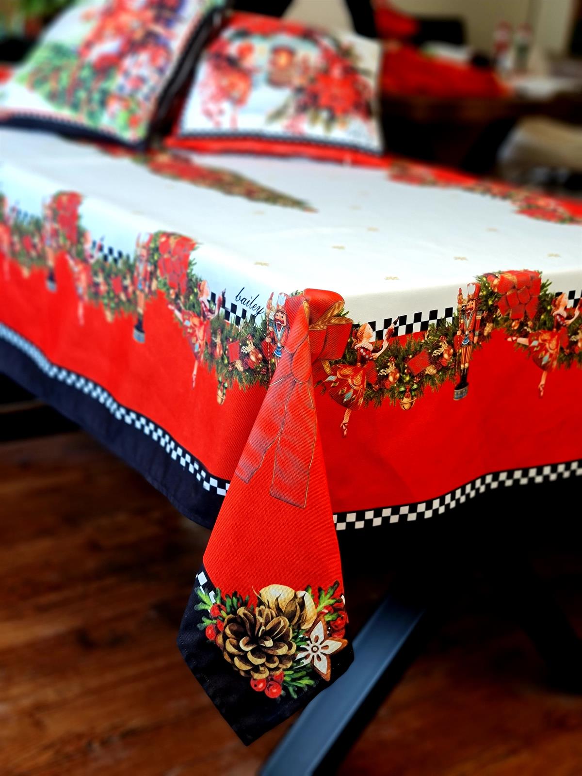 Clara masa örtüsü 140*240 cm