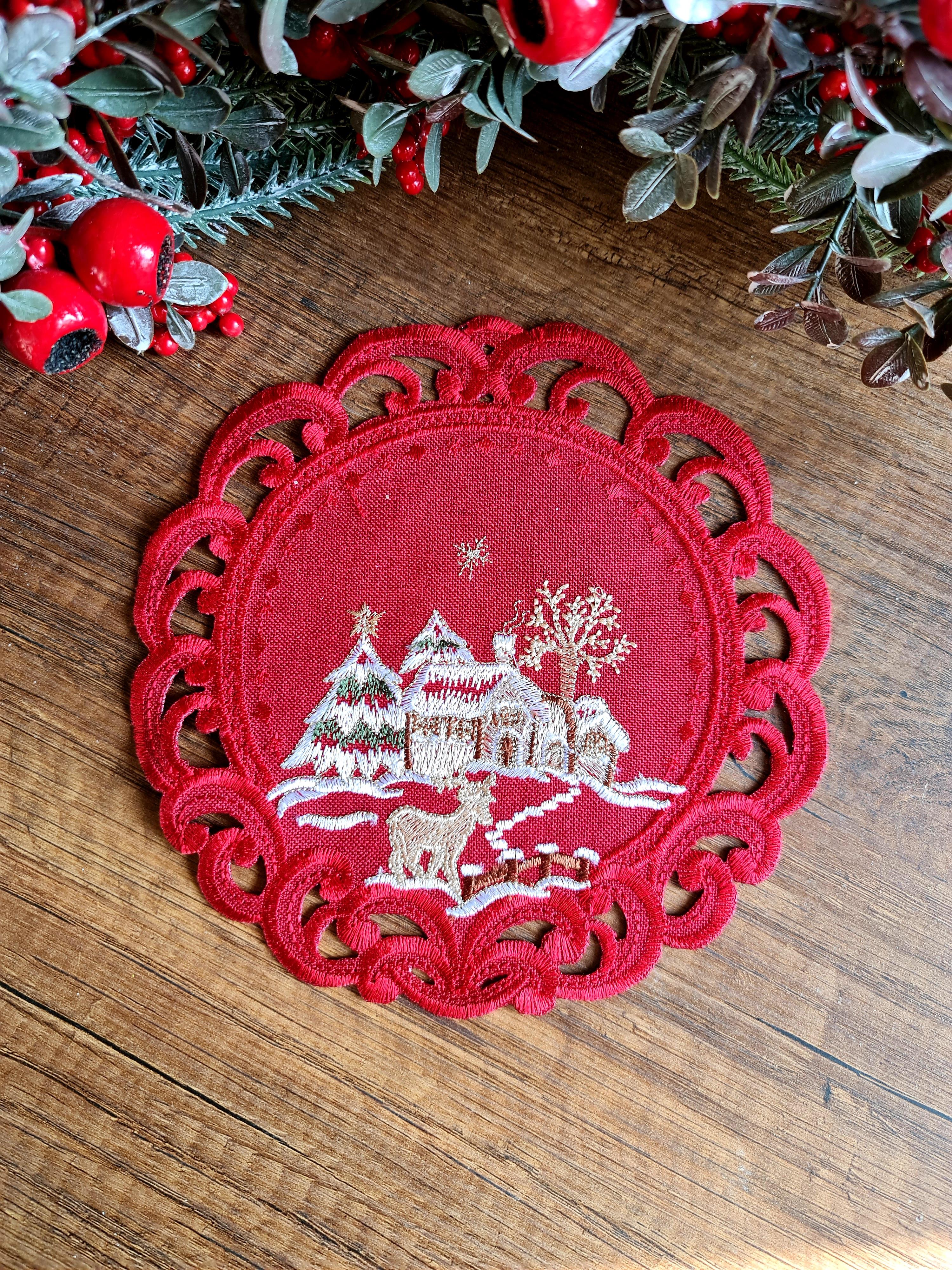 kahve yanı peçete kırmızı