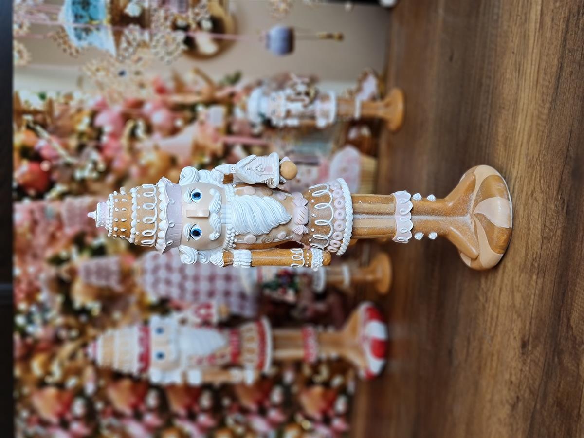 Nutcracker Ginger&Pink decor 55 cm