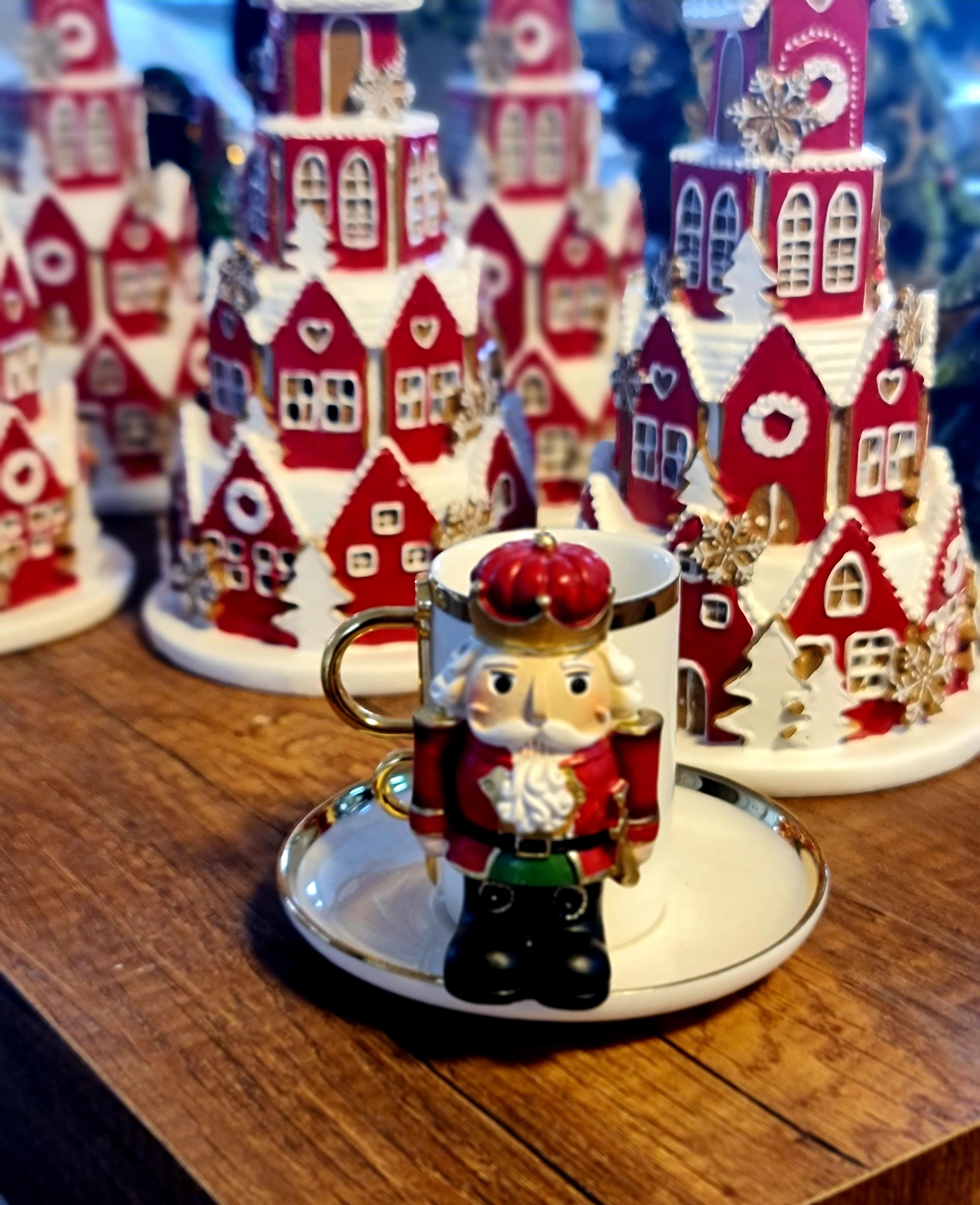 Nutcracker kahve fincanı 