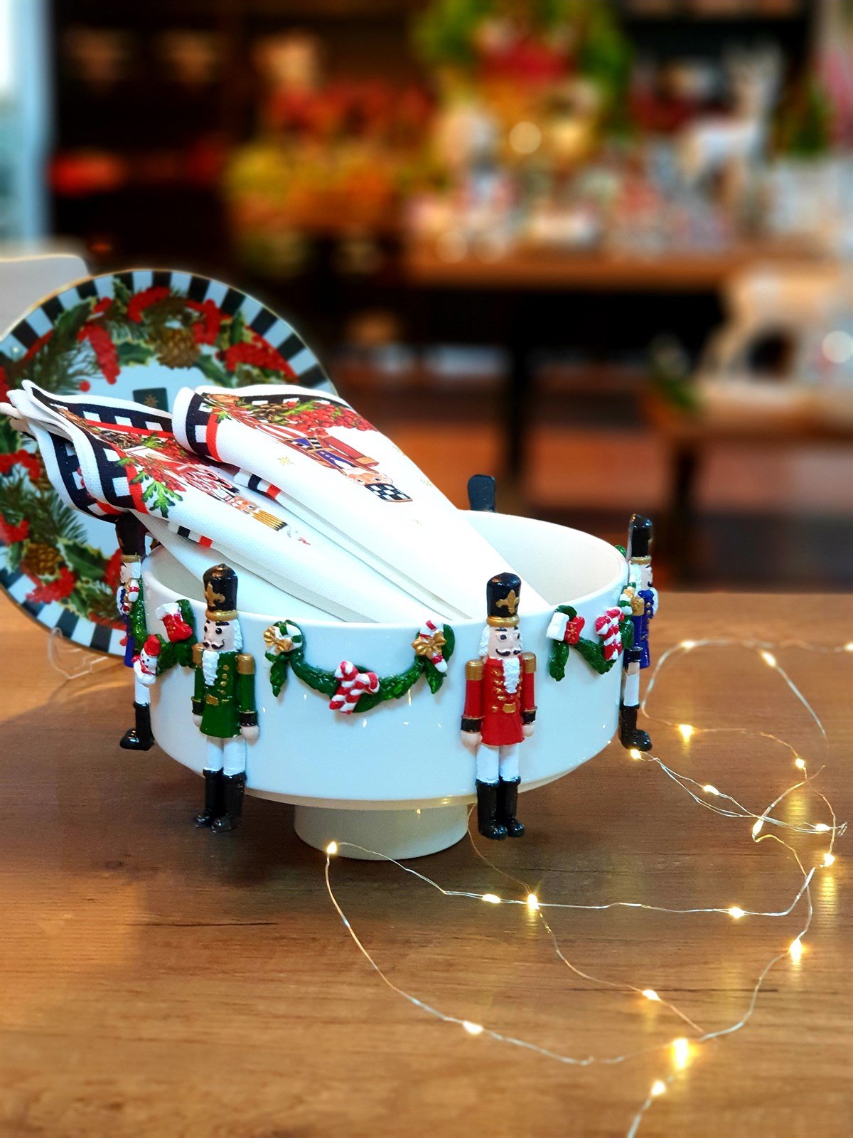 NUTCRACKER&CHRİSTMAS  22 cm ayaklıkase