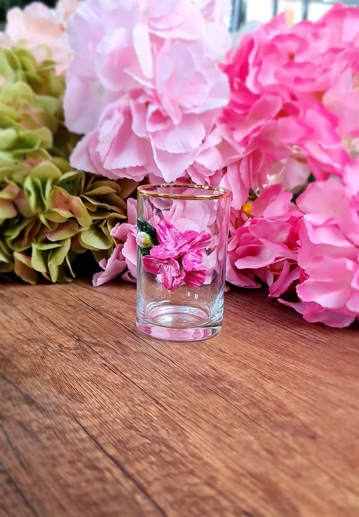 Ortanca kahve yanı bardak pink