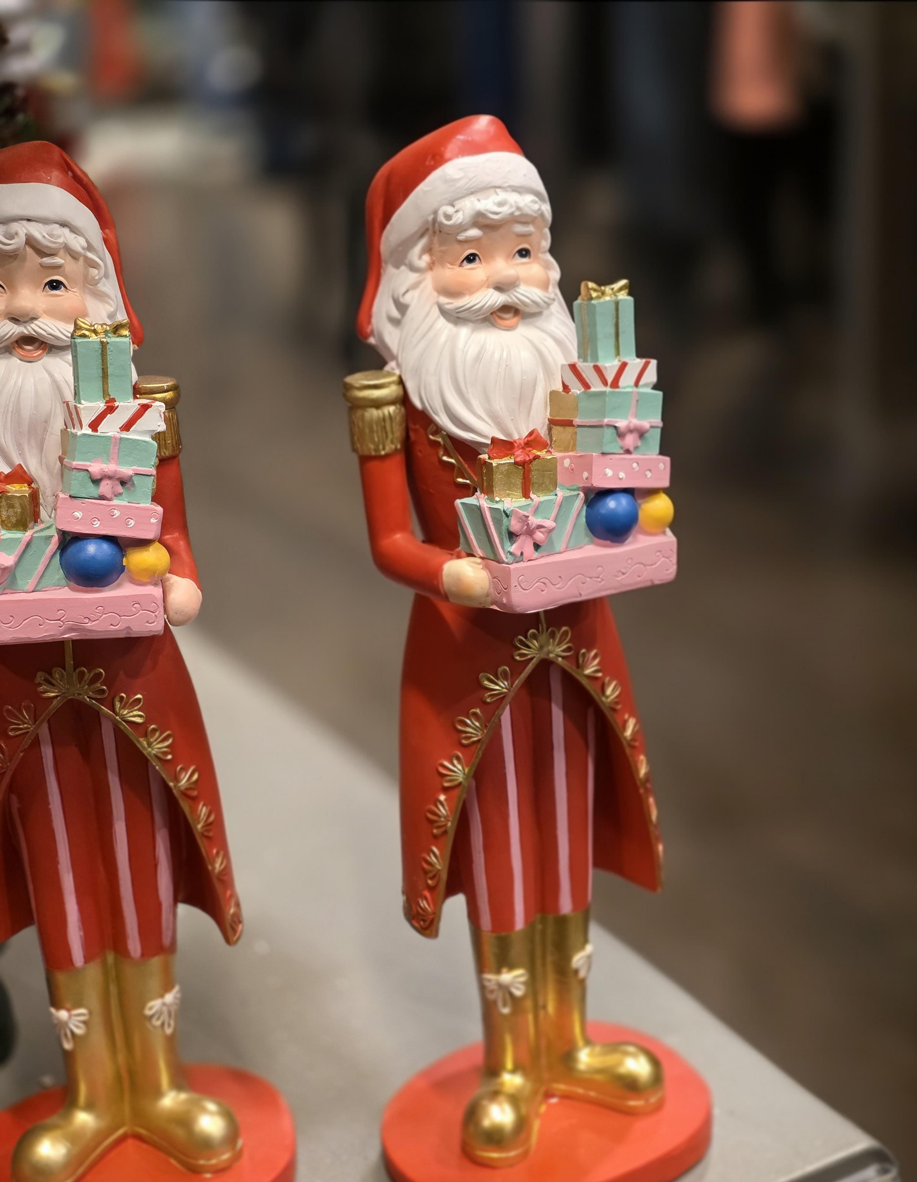 Santa hediye paketli