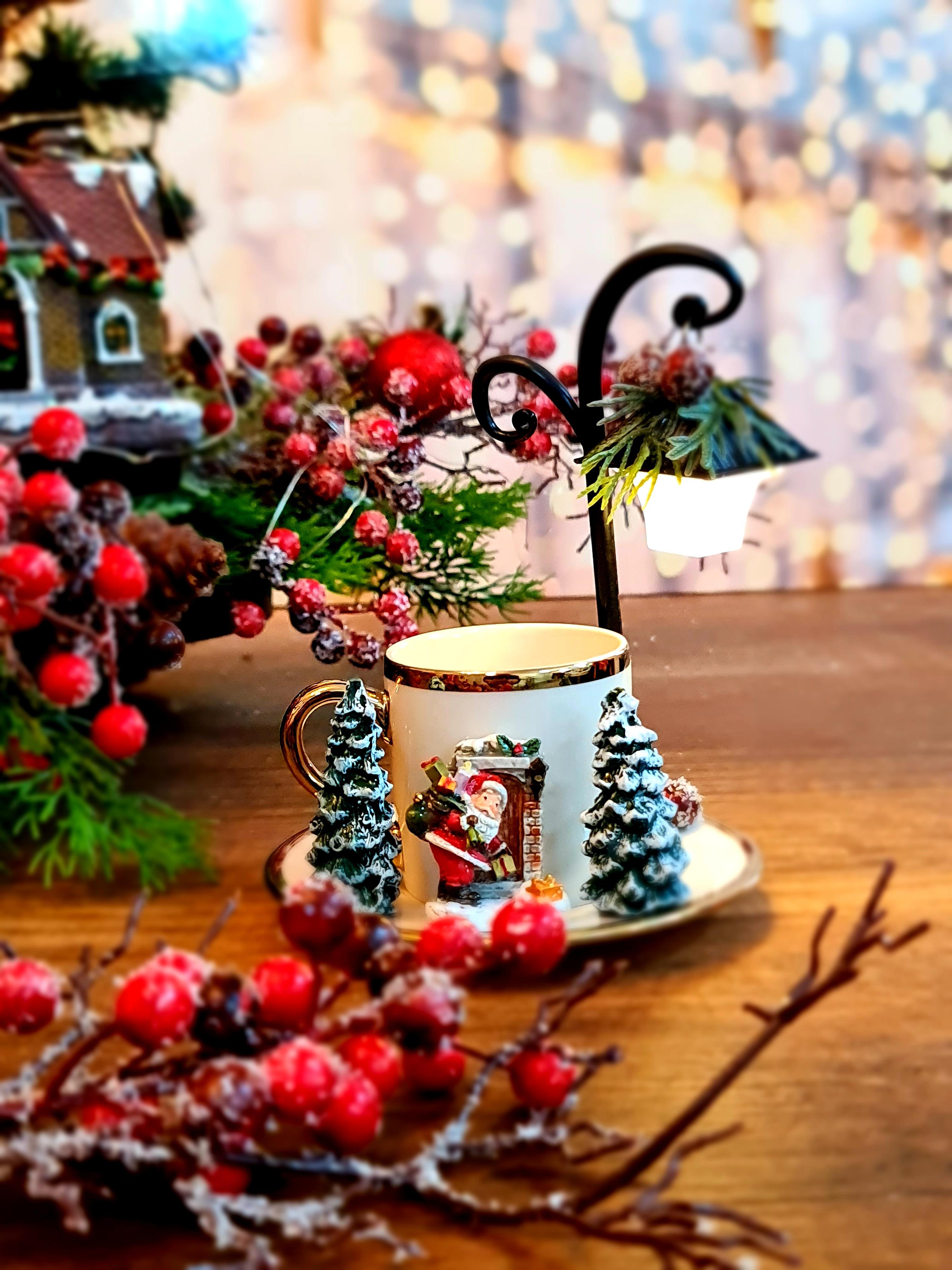 Santa kahve fincanı