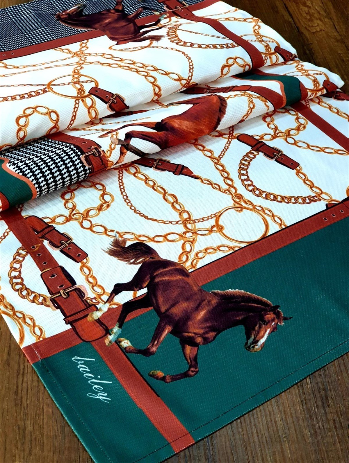 vintage horses runner