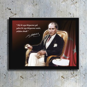 Atatürk Sandalyesinde Kahve İçerken Kanvas Tablo TBL1190TBL1190a