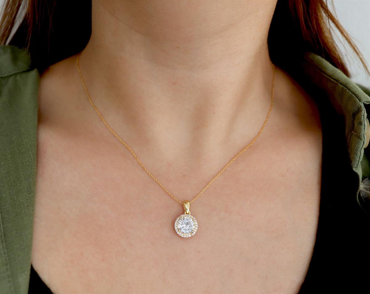 925 Ayar Gümüş Beyaz Yuvarlak Taşlı Takı Seti