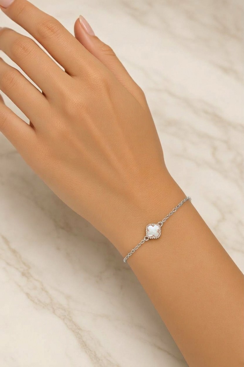 925 Ayar Gümüş Sedef Taşlı Yonca Model  Bileklik