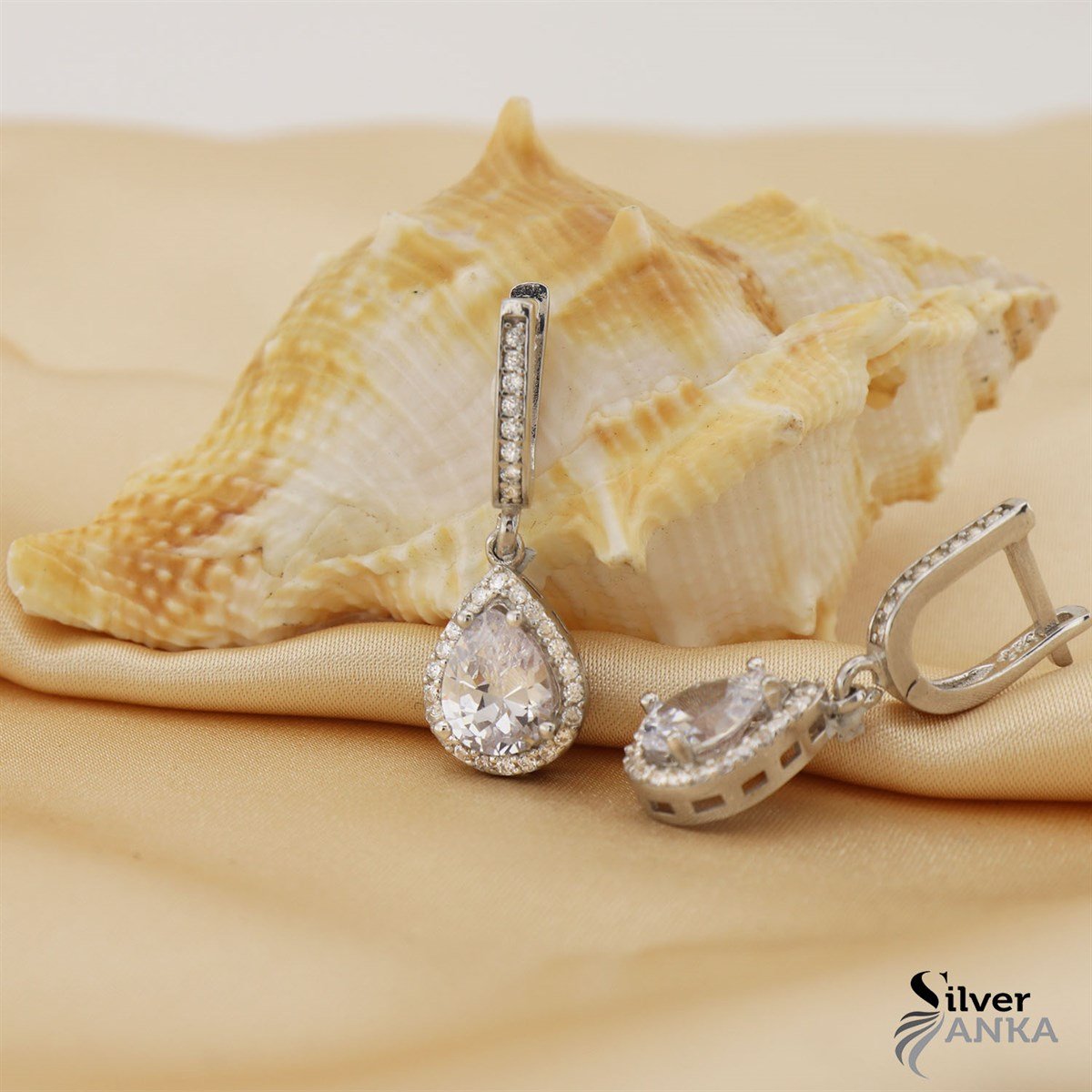 Zirkon Taşlı 925 Ayar Zarif Damla Küpe