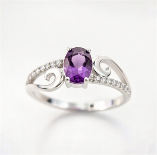 925 Ayar Gümüş Ametist Taşlı Gümüş Yüzük
