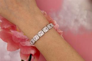 925 Ayar Gümüş Beyaz Baget Taşlı Bileklik