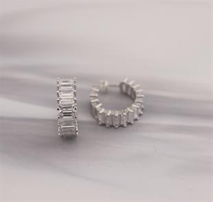 925 Ayar Gümüş Beyaz Baget Taşlı Halka Küpe