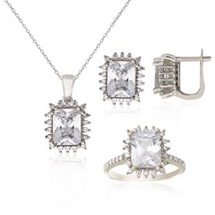 925 Ayar Gümüş Beyaz Baget Taşlı Takı Seti