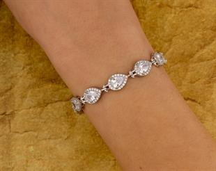 925 Ayar Gümüş Beyaz Taş Damla Su Yolu Bileklik