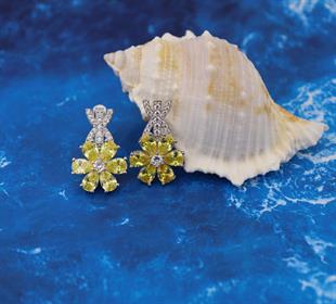 925 Ayar Gümüş Sitrin Taşlı Manolya Çiçeği Küpe