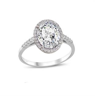 925 Ayar Gümüş Beyaz Taşlı Oval Yüzük