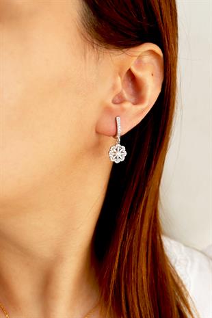 925 Ayar Gümüş Çiçek Küpe