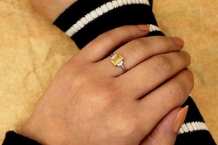 925 Ayar Gümüş Değerli Taşlar Koleksiyonu 0,3 Karat Sitrin Taşlı Gümüş Yüzük