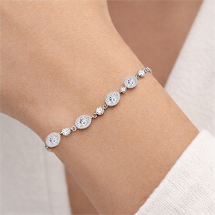 925 Ayar Gümüş Elegance Oval Detaylı Bileklik