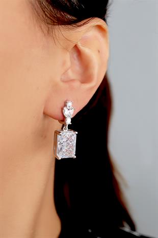 925 Ayar Gümüş Elmas Kesim Baget Küpe