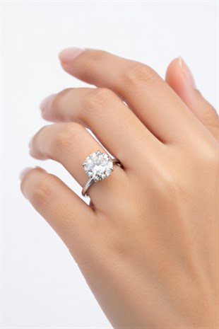 925 Ayar Gümüş Ice Cut Yuvarlak Tek Taş Yüzük