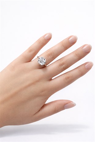 925 Ayar Gümüş Ice Cut Yuvarlak Tek Taş Yüzük