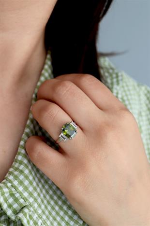 925 Ayar Gümüş Ilyra Olive Taşlı Yüzük