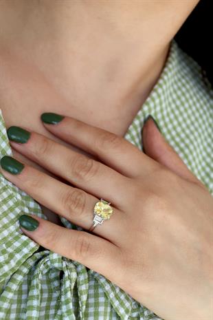 925 Ayar Gümüş Ilyra Sitrin Taşlı Yüzük