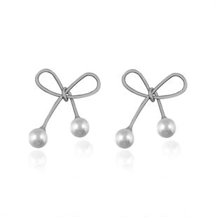 925 Ayar Gümüş İncili Fiyonk Küpe