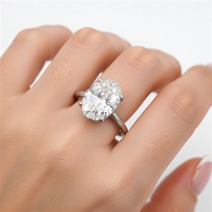 925 Ayar Gümüş Işıltılı Oval Kesim (Ice Cut) Taşlı Yüzük