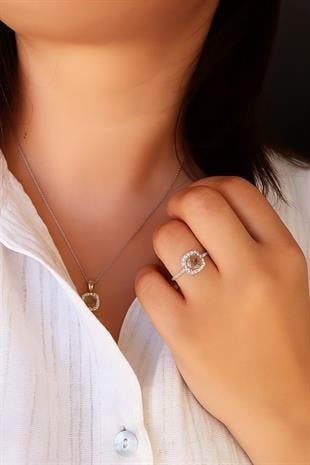 925 Ayar Gümüş Kare Zultanit Taşlı Yüzük