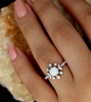 925 Ayar Gümüş Opal Tasarım Yüzük