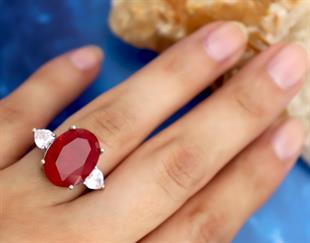 925 Ayar Gümüş Oval Paraiba Turmalin Kalp Detaylı Yüzük