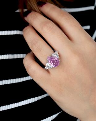 925 Ayar Gümüş Pembe Elmas Kesim Damla Taşlı Yüzük