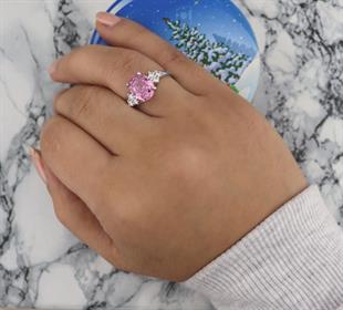 925 Ayar Gümüş Pembe Elmas Kesim Oval Taşlı Yüzük