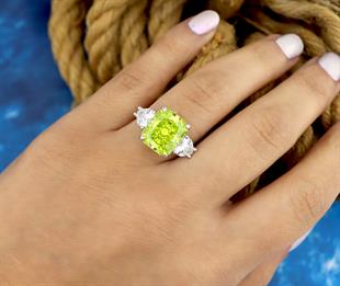 925 Ayar Gümüş Peridot Elmas Kesim Baget Taşlı Yüzük