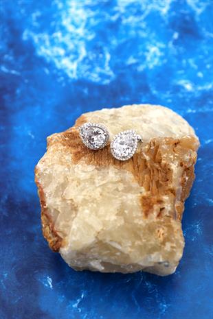 925 Ayar Gümüş Pırlanta Montür Büyük Damla Taşlı Küpe