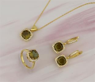 925 Ayar Gümüş Renk Değiştiren Zultanit Taşlı Takı Seti