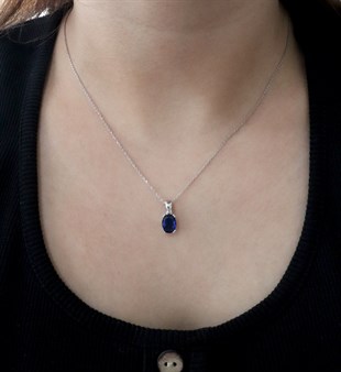 925 Ayar Gümüş Rodyumlu Safir Oval Taş Kolye